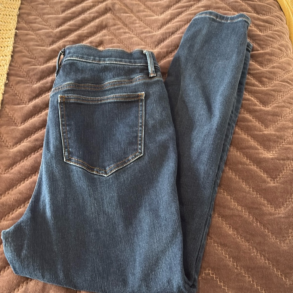 ANN TAYLOR PETITE HIGH-WAIST JEANS